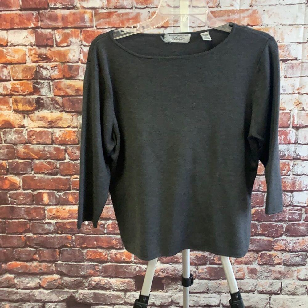 Lord & Taylor gary Sweater